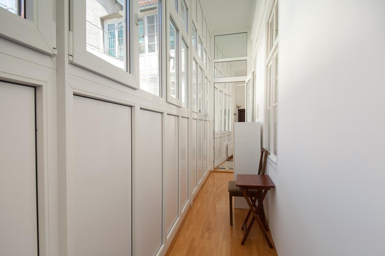 Charming Apartment Laura Tour As Ljubljana By Town Hall Экстерьер фото